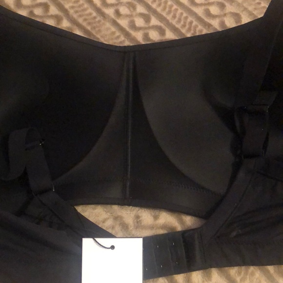 Black Women's Intimate Bra - Picture 3 of 7